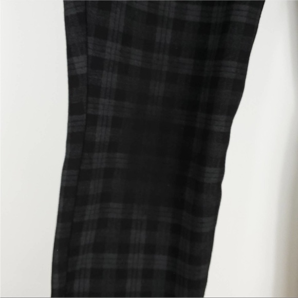 KUT from the Kloth Petite Donna Skinny Ponte Pants - Picture 4 of 10